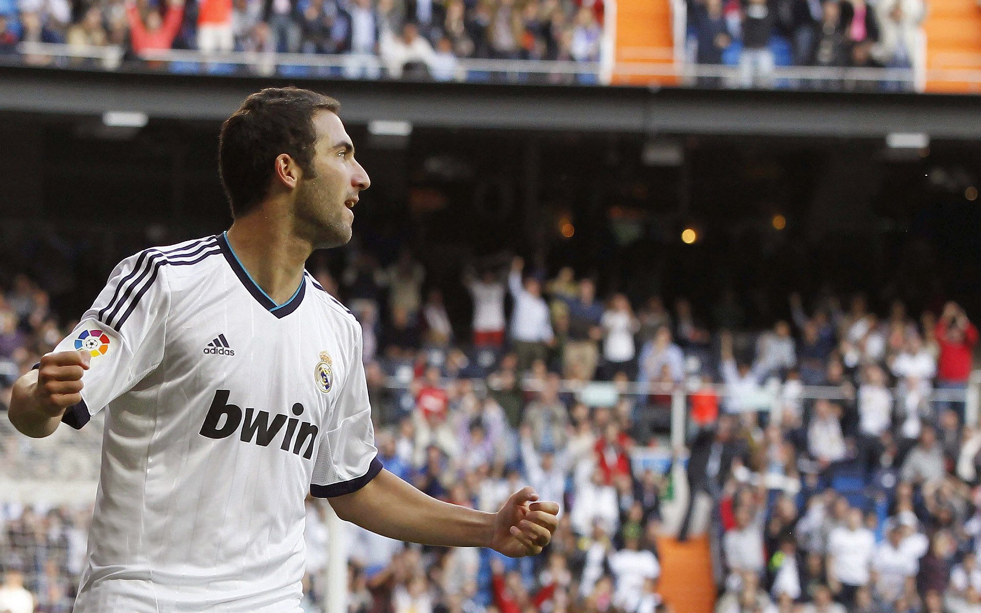 kaiyun体育综合-维尔·冯·威克：突破对方防线的利器，为南非队带来攻击优势，维尔纳冯西门子简介